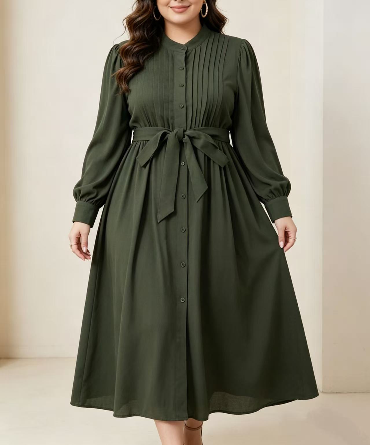 Corset Waist Cinch - プラスサイズ女性用アーミーグリーンプリーツウエストシェイプシャツマキシワンピース；スタンドカラーシングルブレストベルトデザイン；プラスサイズ女性向け