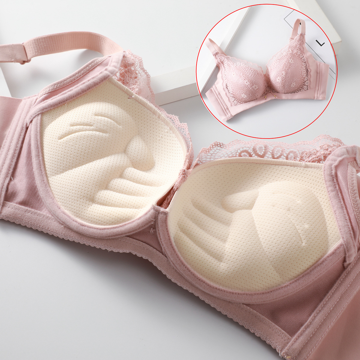 女性のためのシームレスな花柄のレースブラ,シームレスで柔らか - Bralette Wireless Soft のレビューと価格